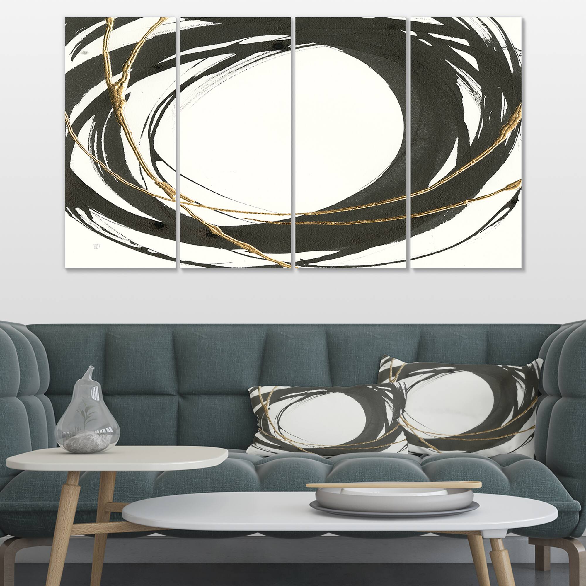 Designart - Gold Glamour Circle II - Posh & Luxe Premium Canvas Wall Art